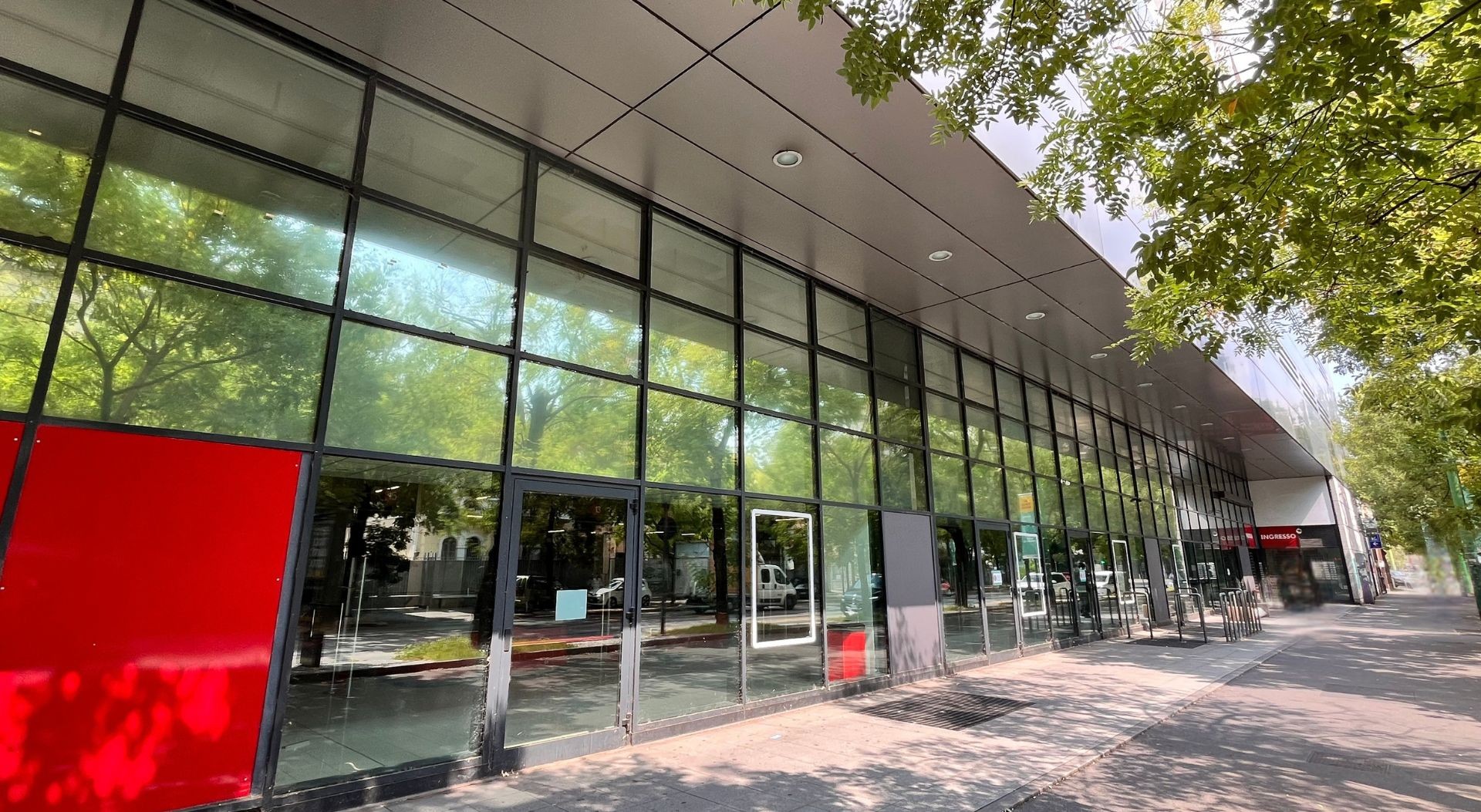 RYZE Advisor Tecnico nella cessione di un asset retail in Viale Corsica, 21 a Milano